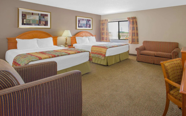 Standard Quadruple room