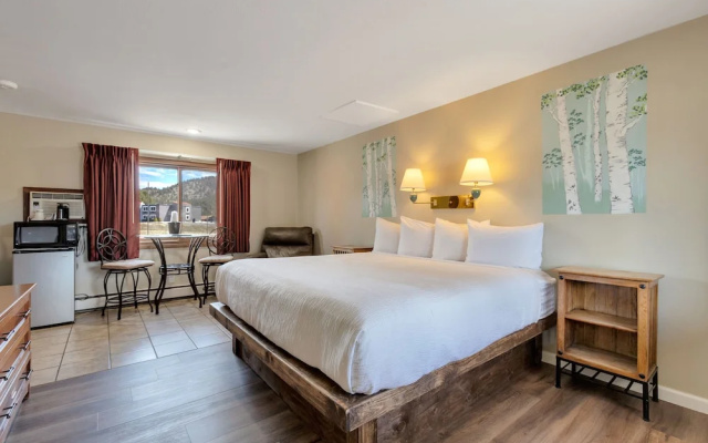 Economy room