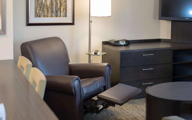 1 Bedroom Double Suite