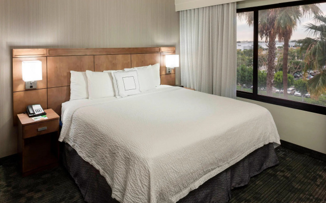 1 Bedroom Executive Double Suite