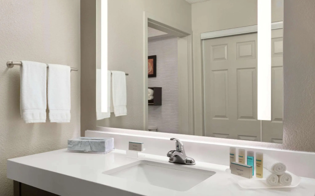 1 Bedroom Double Suite