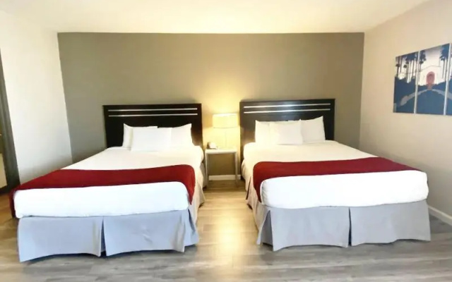 Standard Quadruple room with balcony
