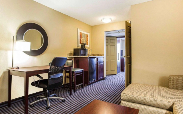 Double Suite