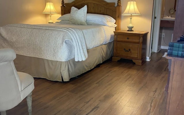 Standard Double Basement room