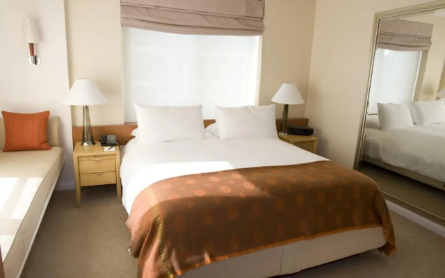 1 Bedroom Campton Double Suite