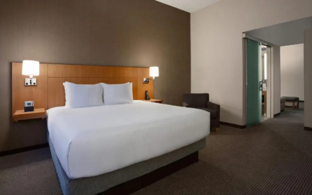 1 Bedroom Double Suite