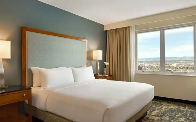 2 Bedrooms Premium Double Suite with mountain view