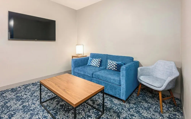 1 Bedroom Junior Suite