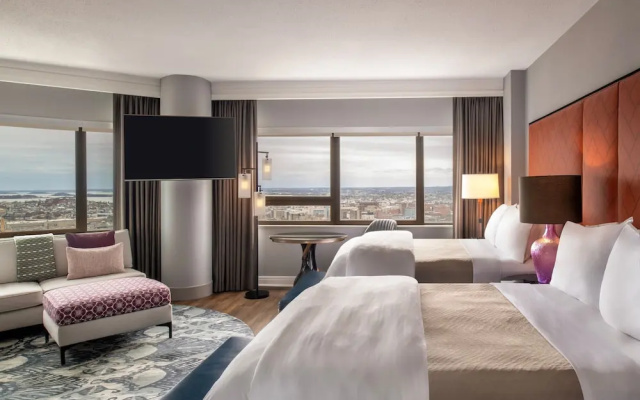 Studio Suite with river view