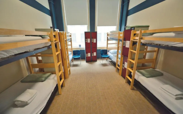 Bed in Dorm