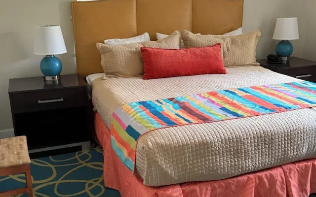 Deluxe Double Suite