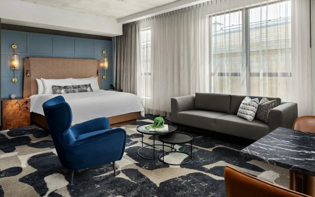 Double Suite