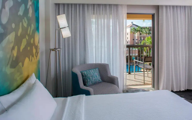 Standard Double room with balcony and with pool view