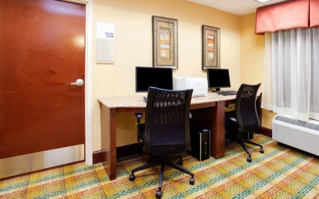 Economy room
