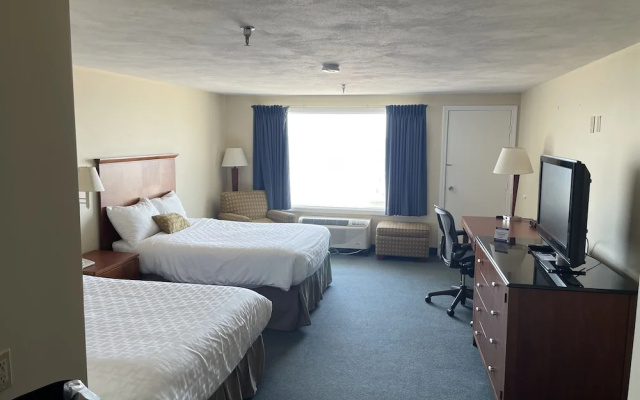 Standard Quadruple room with balcony and with ocean view