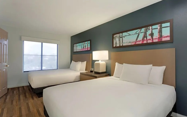 1 Bedroom Quadruple Suite