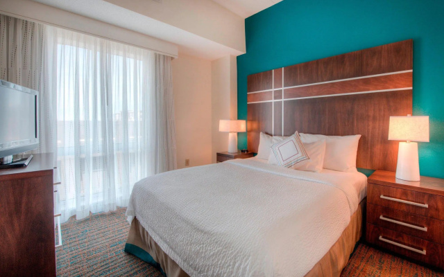 2 Bedrooms Suite
