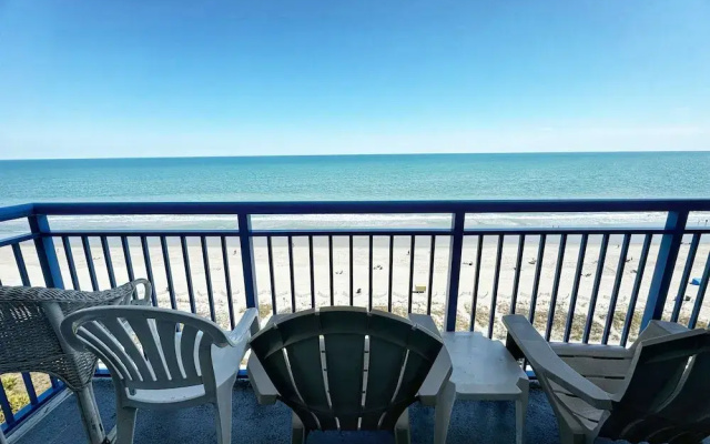 1 Bedroom Standard room with balcony and beachfront