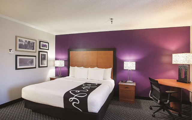 Deluxe Double Suite