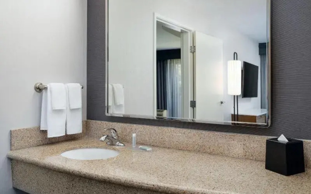 1 Bedroom Double Suite
