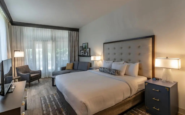 Standard room with balcony