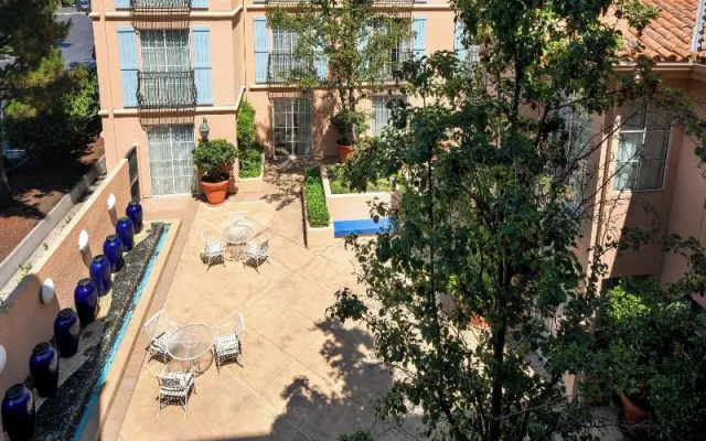 Suite with balcony and with view