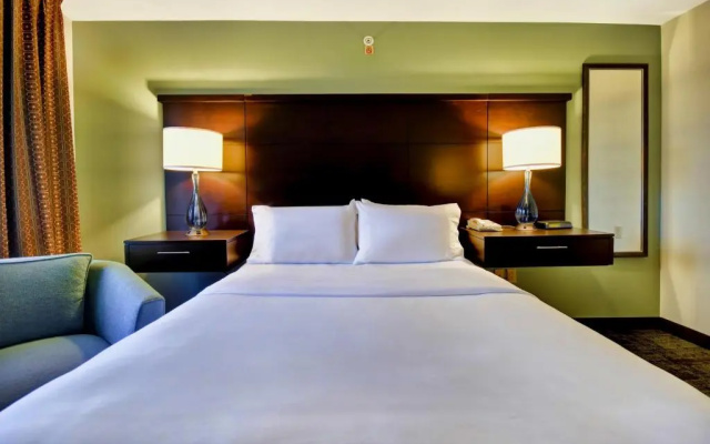 2 Bedrooms Suite