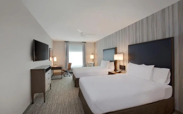 1 Bedroom Quadruple Suite