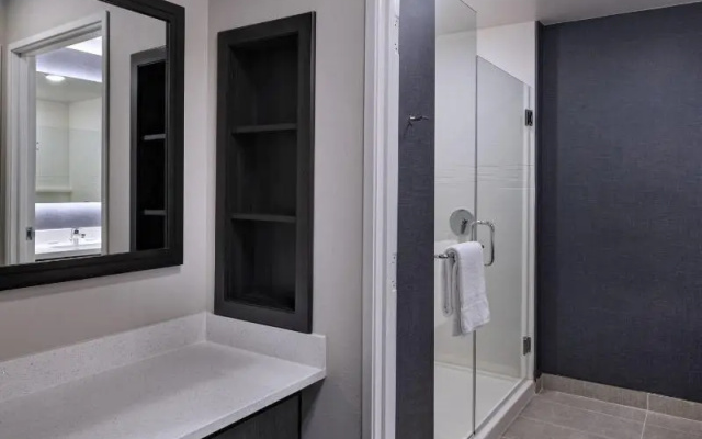 1 Bedroom Double Suite