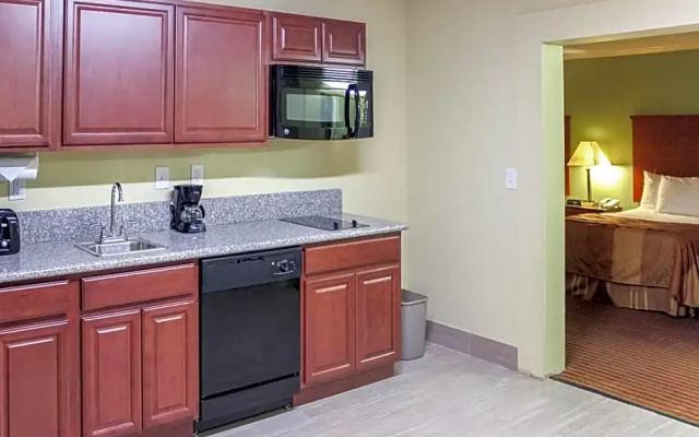 Standard Suite