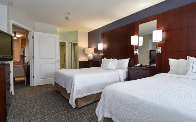 2 Bedrooms Double Suite
