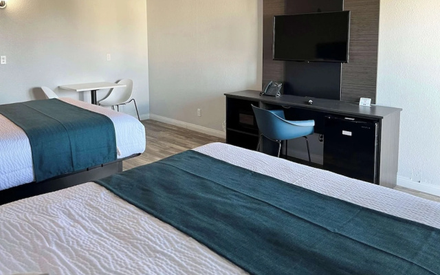 Deluxe Quadruple room