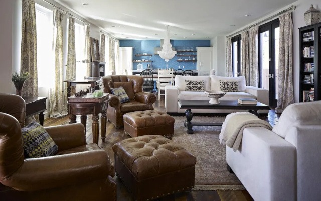 Standard Double Penthouse room with view