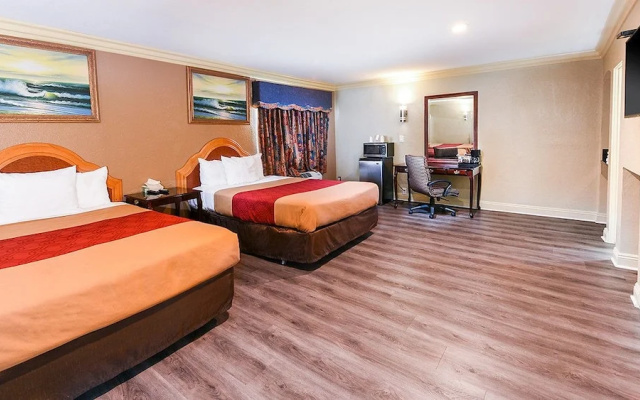 Standard Quadruple room