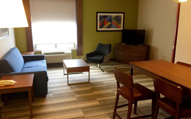 2 Bedrooms Executive Double Suite