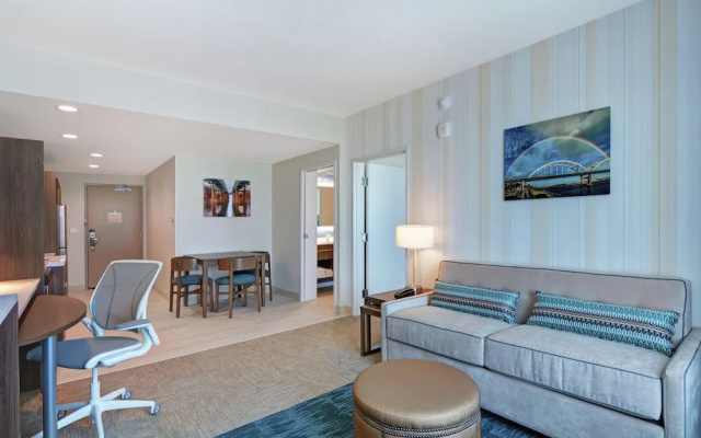 1 Bedroom Suite