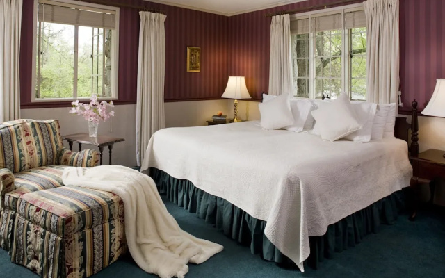 Suite with balcony