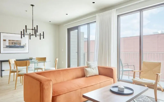 1 Bedroom Apartment