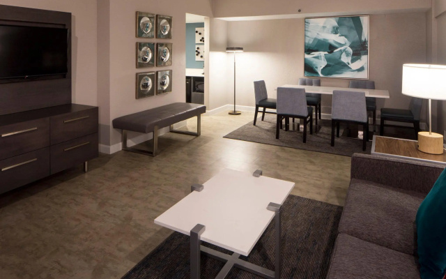 1 Bedroom Double Suite