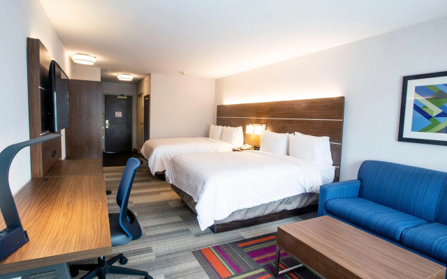 1 Bedroom Quadruple Junior Suite
