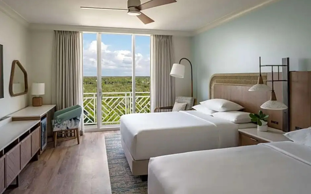 Quadruple room with partial bay view