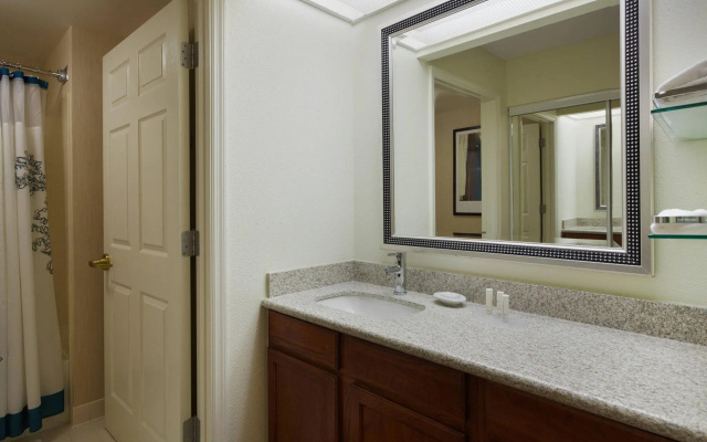 2 Bedrooms Suite