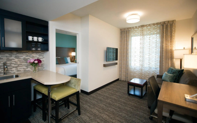 1 Bedroom Double Suite