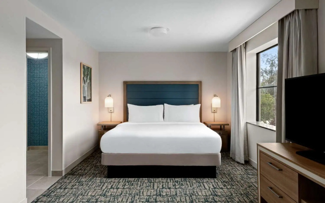 Double Suite