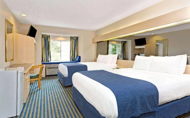 Standard Sextuple room