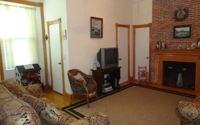 2 Bedrooms Suite