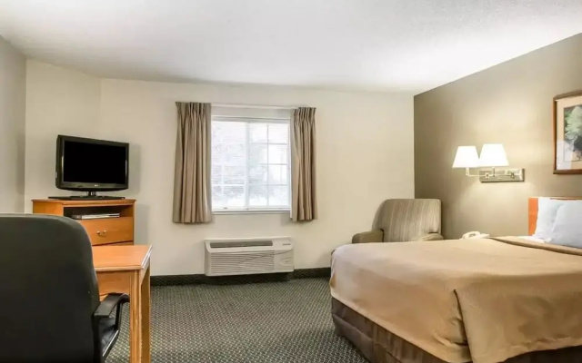 Economy room