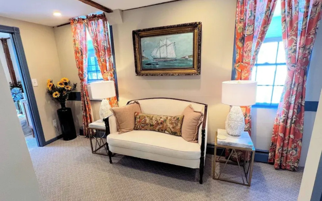 Comfort room