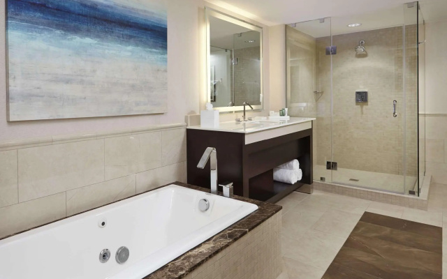1 Bedroom Standard Double room with balcony