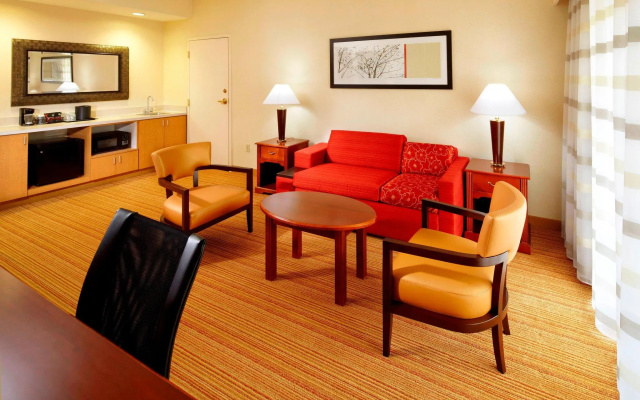 2 Bedrooms Double Suite